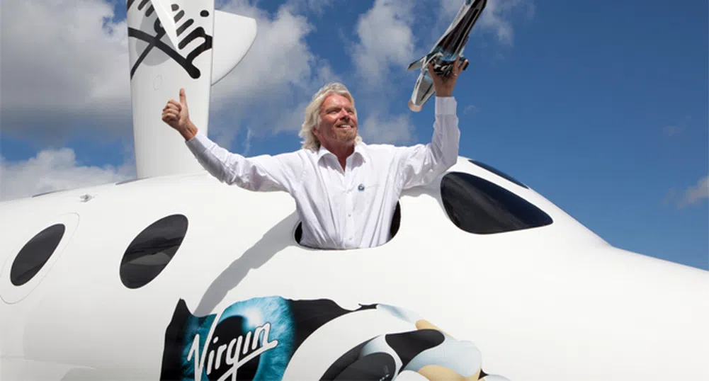 Космически кораб на Virgin Galactic се разби