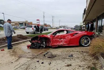 18-годишен безмилостно размаза чисто ново Ferrari 488 GTB