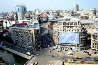 Eвтината лея неутрализира спада в цените на жилищата