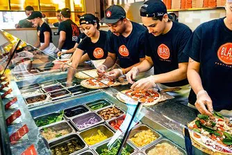 Blaze Pizza: Пица за 1 млрд. долара