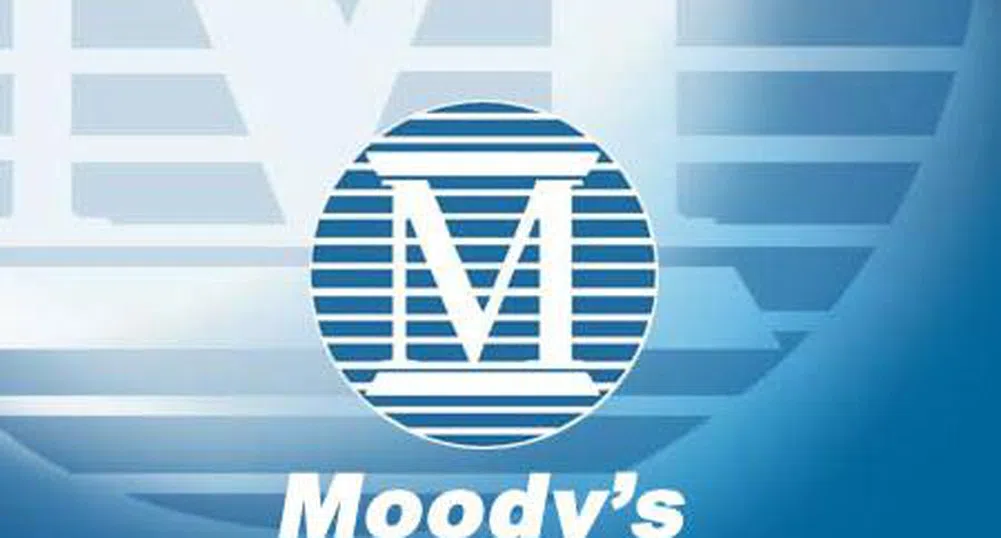 Moody's понижи рейтинга на 30 испански банки