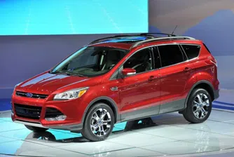 Новият Ford Escape паркира сам