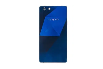 Oppo представя нов смартфон със сапфирен гръб