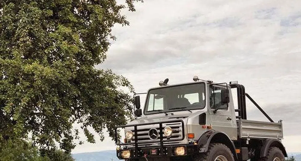 Шварценегер продава уникалния си Mercedes-Benz Unimog в eBay