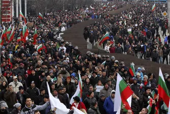 Берлин съветва гражданите си да избягват местата с протести у нас