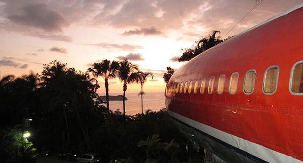 Луксозен хотел в Boeing 727