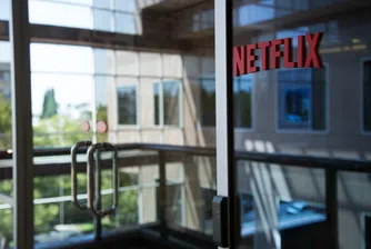 Акциите на Netflix скачат след сериозно увеличение на абонати