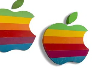 Продават едни от първите лога на Apple на търг