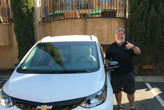 Стив Уозняк ще сменя Tesla с Chevy Bolt EV