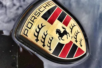 Сапьори взривиха Porsche за 150 000 долара