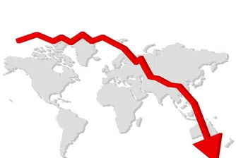 Икономист: Над 60% вероятност за рецесия в следващите 18 месеца