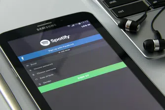 Spotify подписа дългосрочен договор с Universal