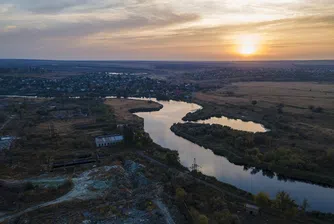 Москва засилва атаките си в Донбас, Херсон минава на рубли