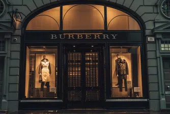 Burberry запазва песимизма за акциите в луксозната индустрия