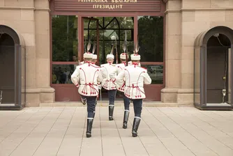 Президентът връчи втория мандат на ГЕРБ-СДС, Даниел Митов го върна