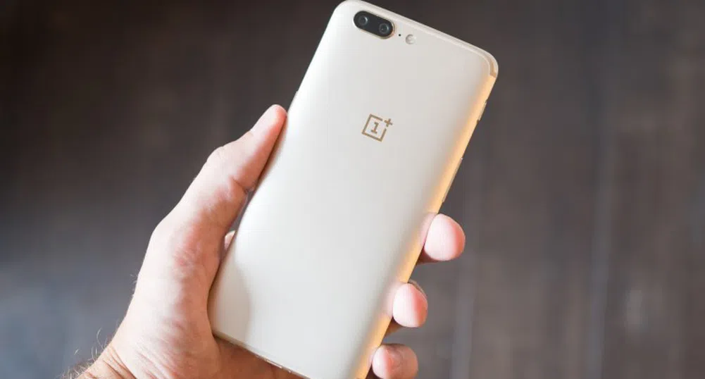 Как ще изглежда новият OnePlus 5T с извит дисплей