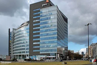 PwC остава на Оскарите, въпреки гафа с най-добрия филм