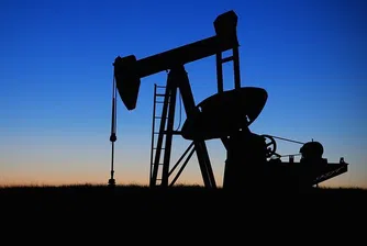 Русия изнася нефт през египетски терминал, заобикаляйки санкциите