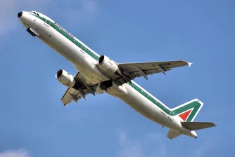 Отделят 3 млрд. евро за спасяването на Alitalia