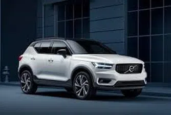 Кросоувърът Volvo XC40 става електромобил