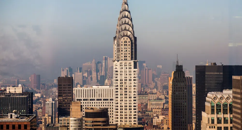 В опит да се спаси: Signa преговаря продажбата на Chrystler Building