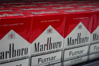 Marlboro преговаря с канадски производител на марихуана