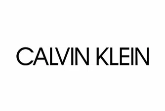 73-годишна актриса в реклама на бельо на Calvin Klein