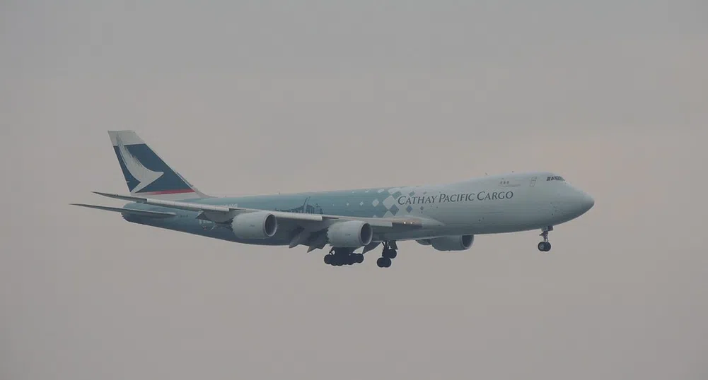 Хонконг спасява Cathay Pacific с 5 млрд. долара