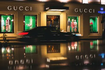 Нова ера в Gucci: Сабато де Сарно представя дебютната си линия в Милано