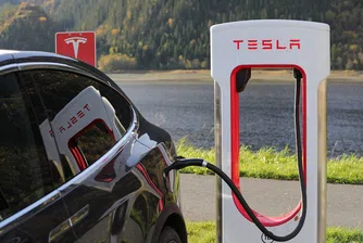 Илон Мъск продаде 10 млн. акции, но въпреки това има повече книжа на Tesla