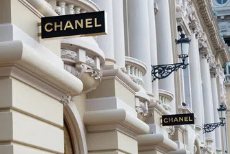 Chanel се отказа от змийската и крокодилската кожа