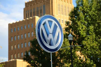 VW купува 50% от капитала на китайски автопроизводител