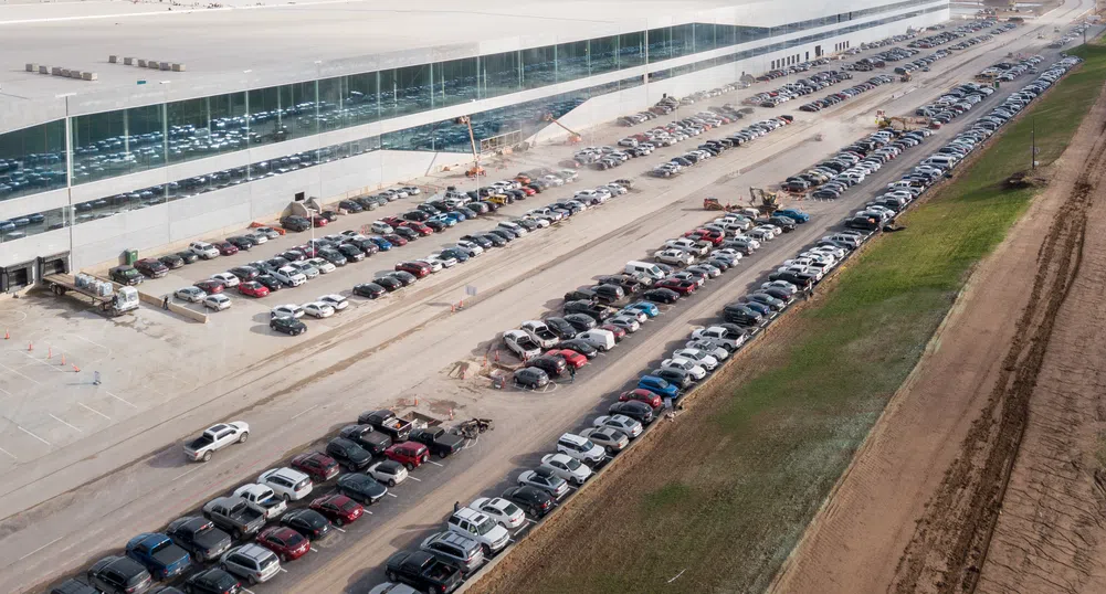 Адът на Tesla: Cybertruck е заложник на бавното производство на батерии