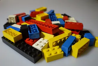 Зоопарк изложи животни от LEGO (снимки)