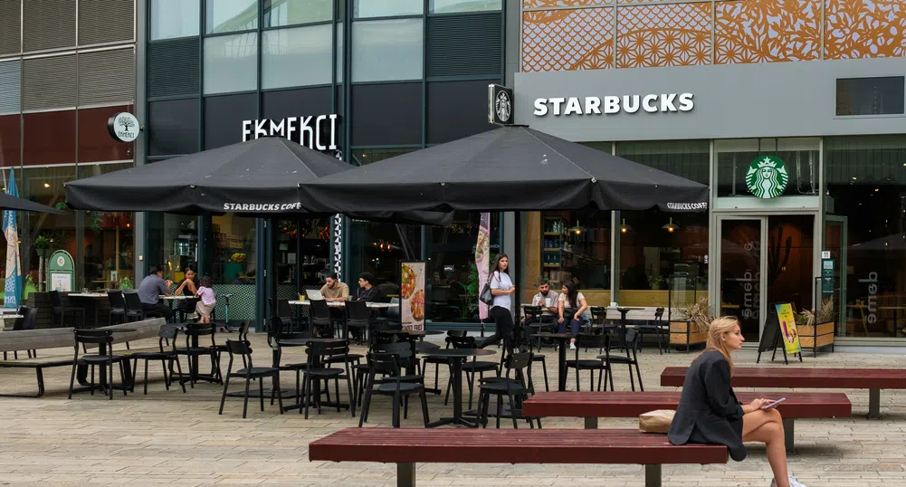  7 стъпки, с които Starbucks планира да спре спада на продажбите 