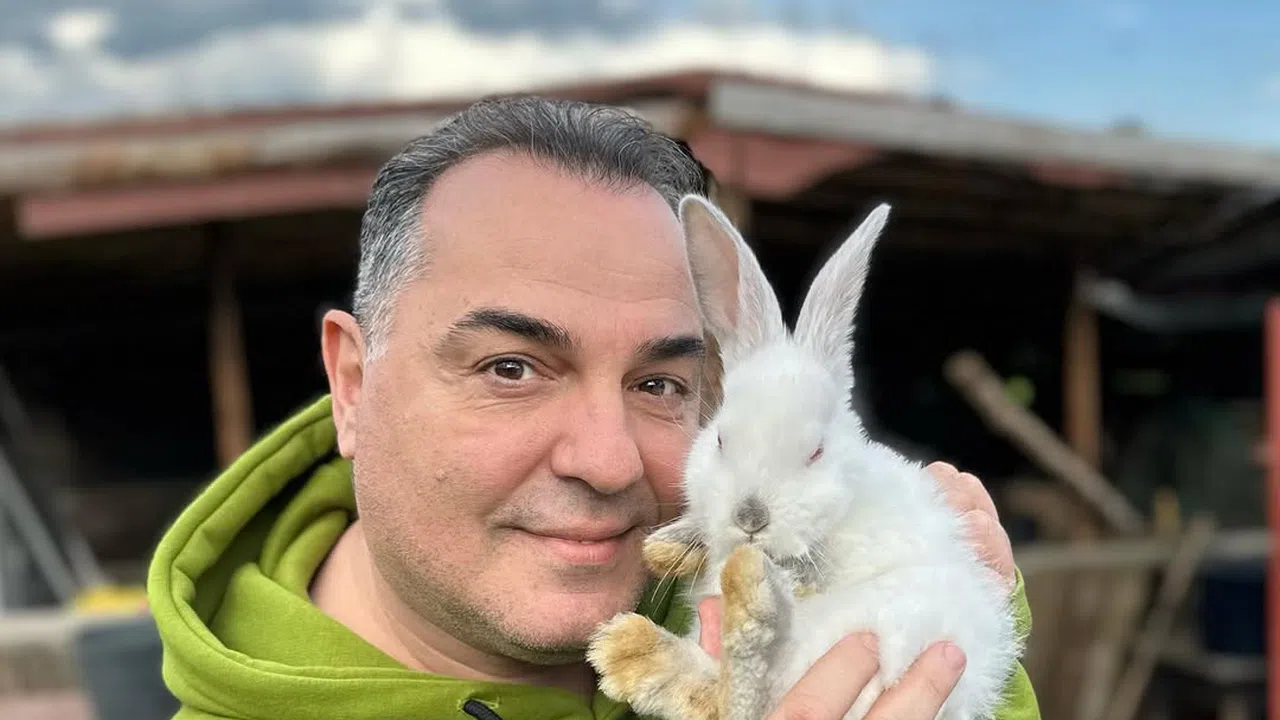 Отчаяно се нуждая от това някой да ме обича истински