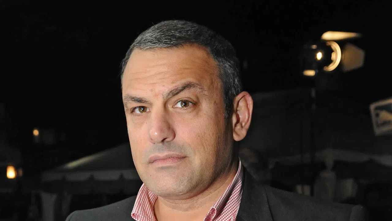 Юксел Кадриев и младата му половинка Венцислава изглеждат по щастливи от