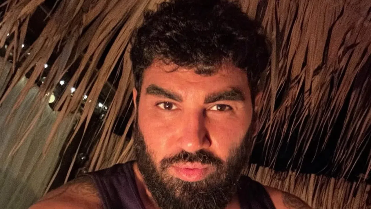 Докато световните модни икони дефилираха по червения килим на Мет