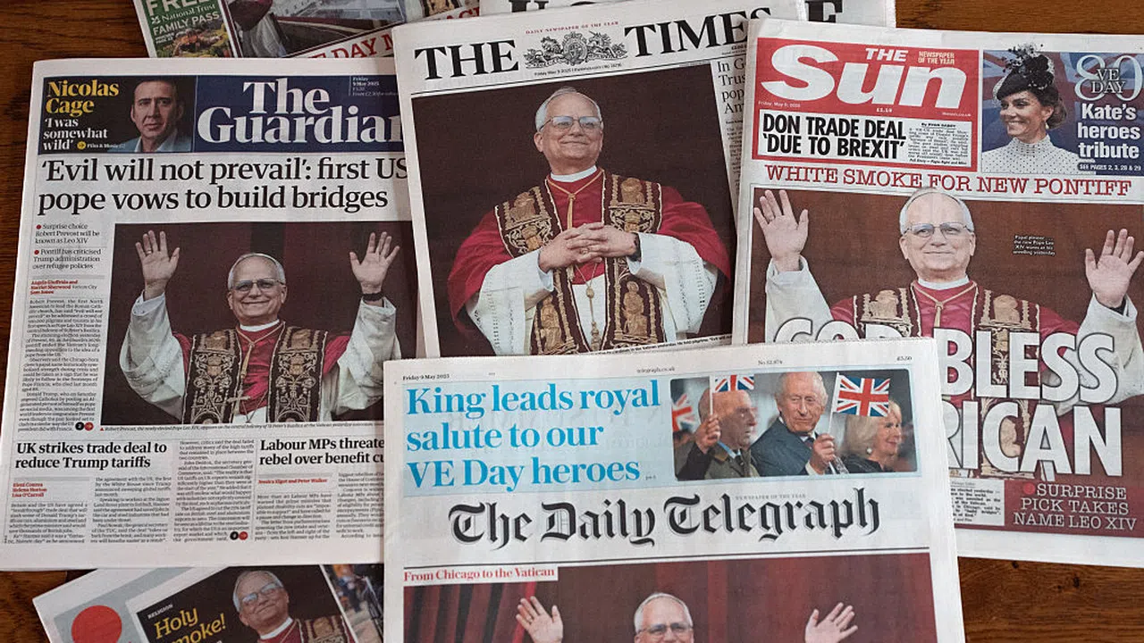 Днес всеки знае че свещениците кардиналите и папата не могат