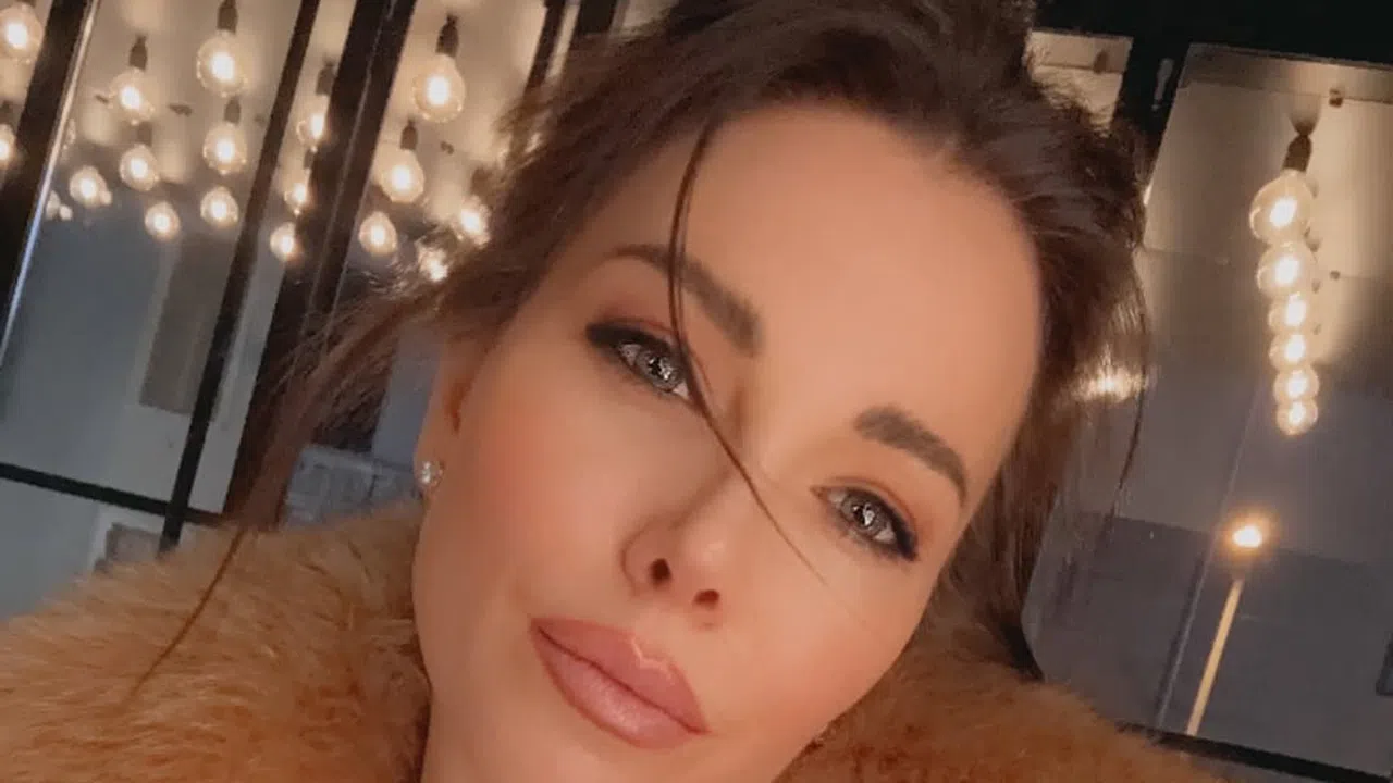 Поп фолк певицата Емилия разкри как поддържа фигурата си като