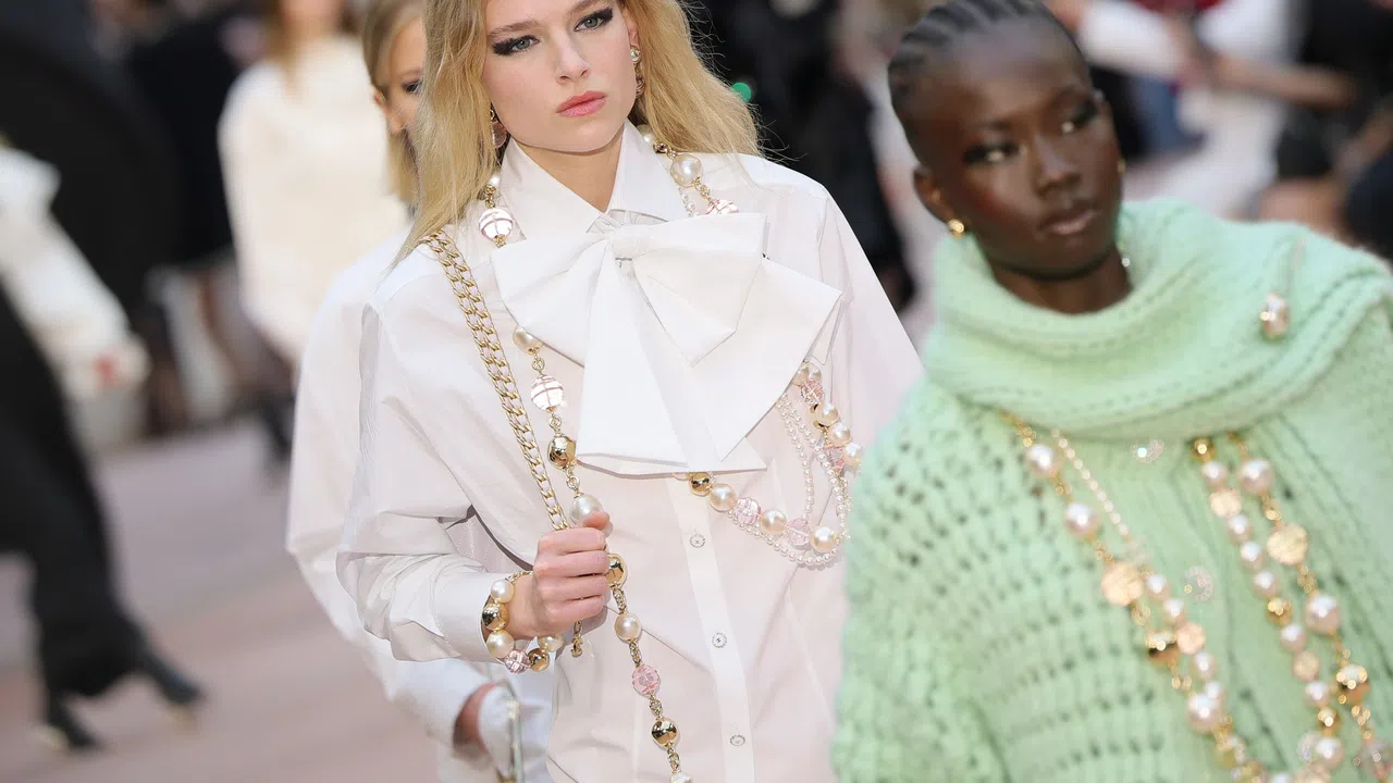 В последния ден на Седмицата на модата в Париж модна