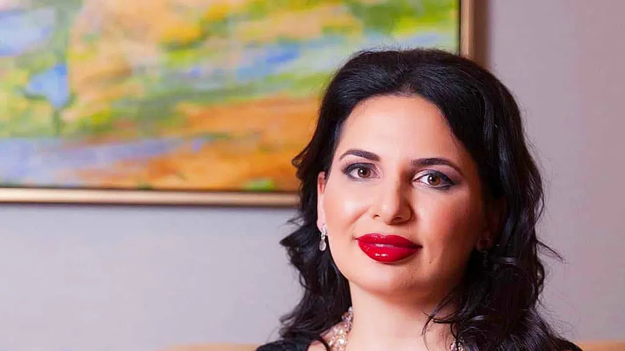 Всички държавни чиновници свързани по някакъв начин със случая се