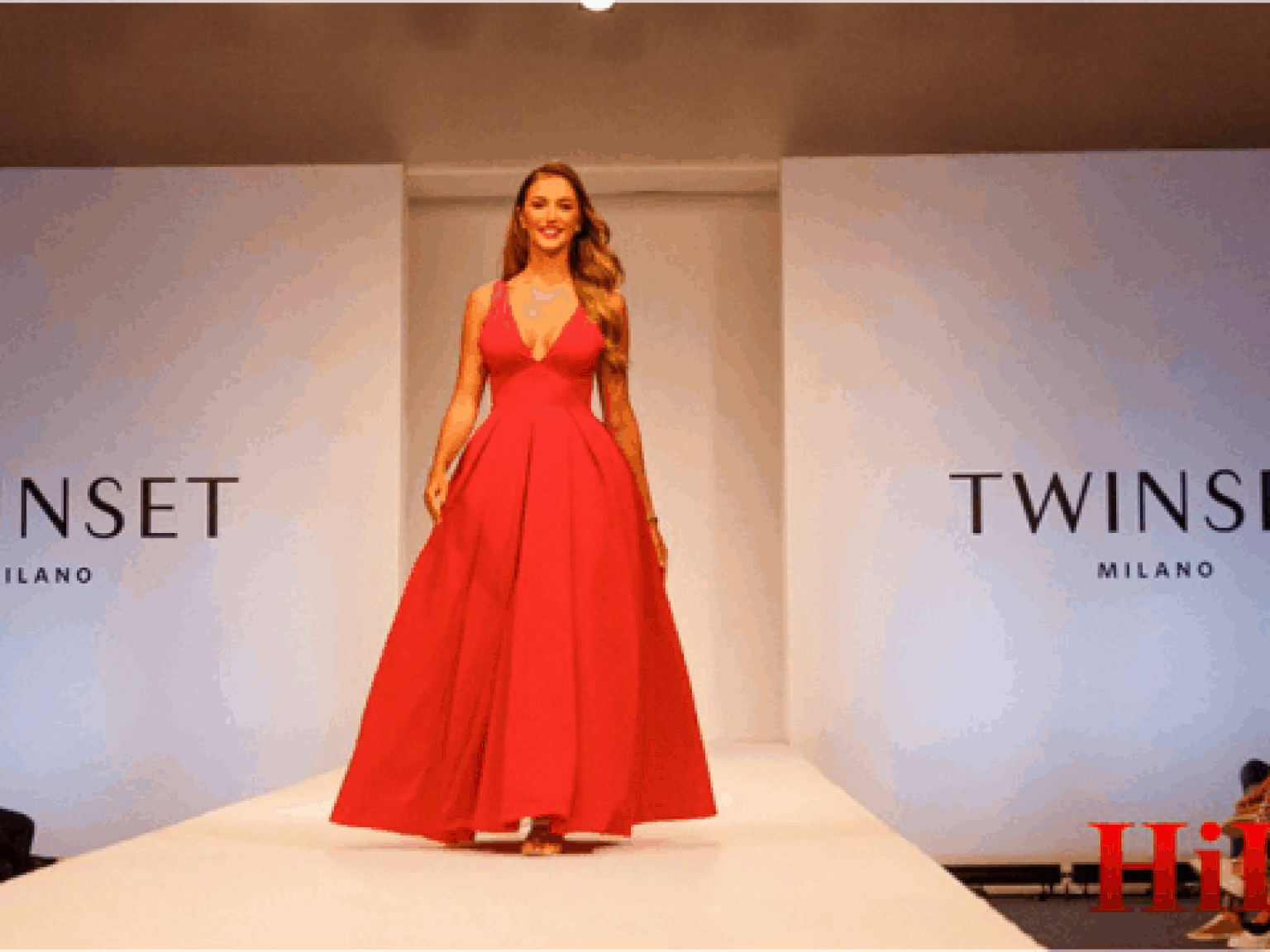 Отнесена от Twinset в София: има модни дефилета, които те оставят без дъх