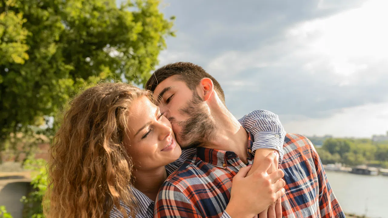 Вашият партньор опитва ли се да поеме контрола и върху