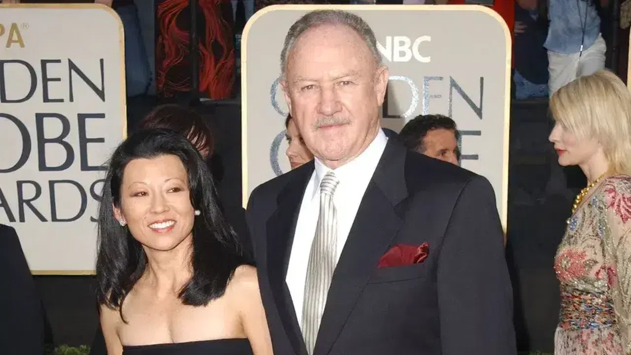 Легендарният актьор Джийн Хекман и съпругата му Бетси Аракава са