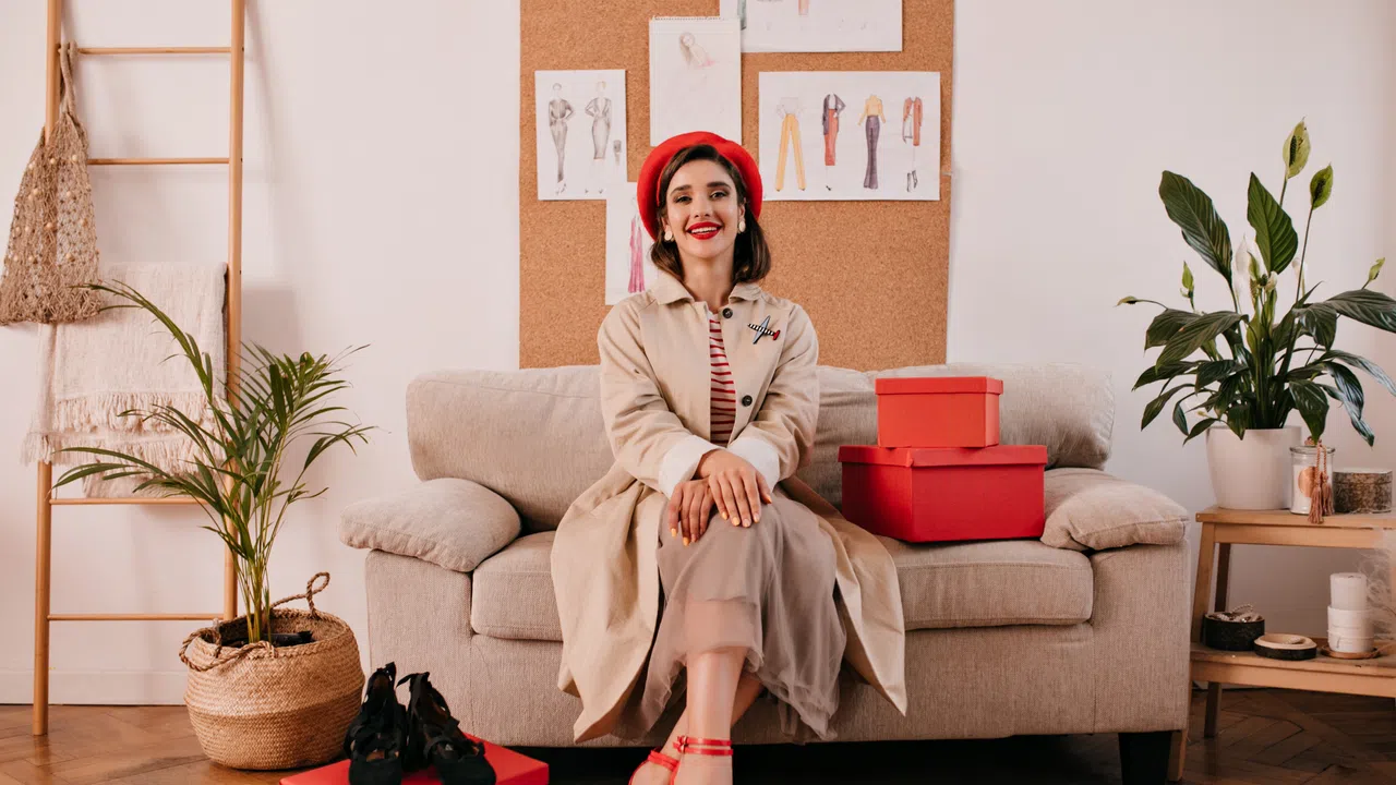 Не слагайте нови неща на дивана ако тази повеля