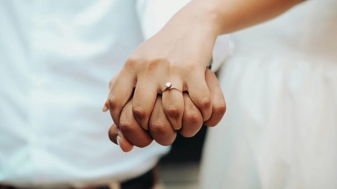 Много семейни двойки преминават през етапи които се наричат кризи