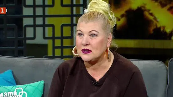 Албена Михова все още си говори с родителите й духом.