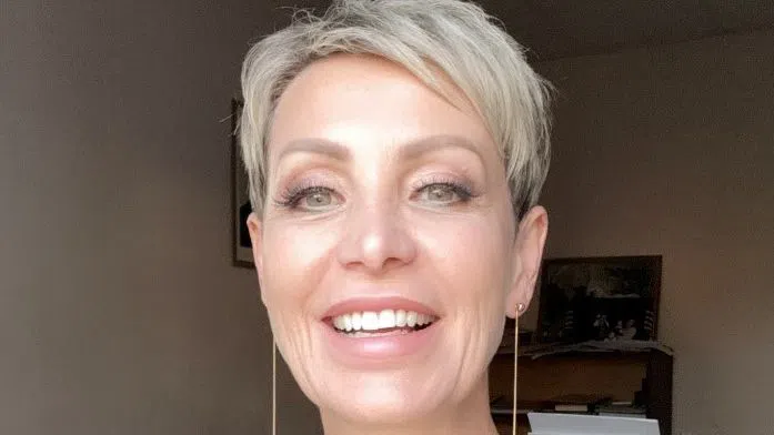 Джина Стоева изгуби тренинг в попфолка.