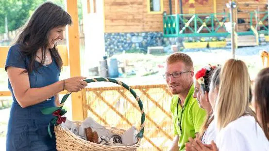 Яни е на път за втори път да грабне победата.